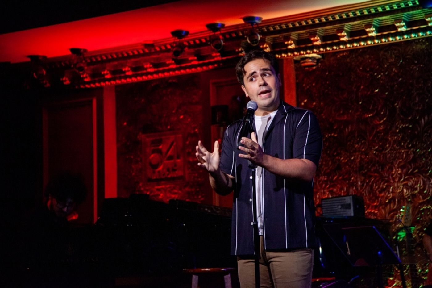 Review: NOAH MARLOWE A NATURAL IN NIGHTCLUB DEBUT AT 54 BELOW Review: NOAH MARLOWE A NATURAL IN NIGHTCLUB DEBUT AT 54 BELOW Image