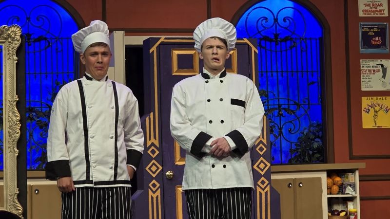 Review: DROWSY CHAPERONE at Searcy Summer Dinner Theatre  Image