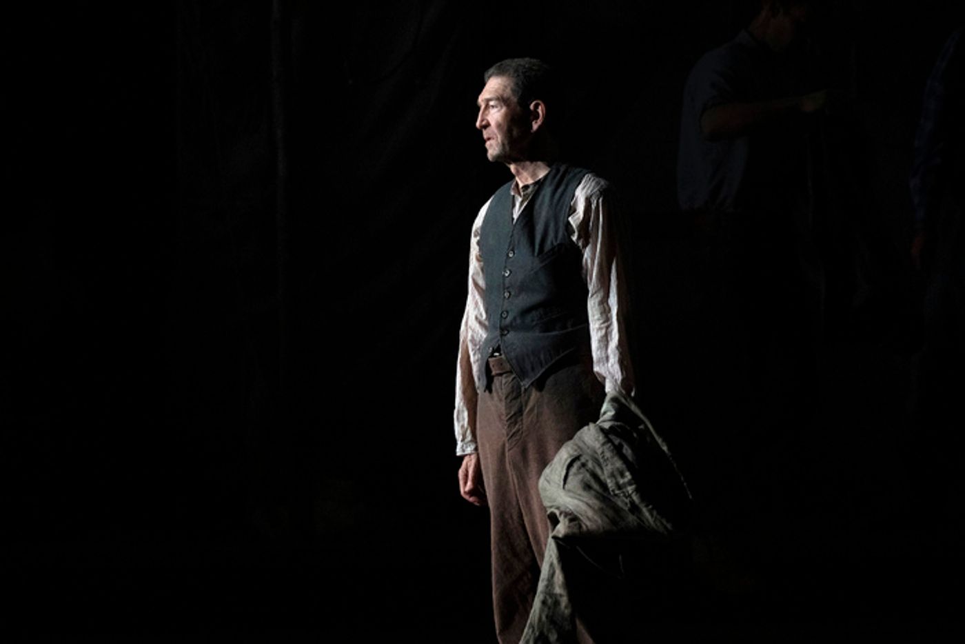 Photos: Cherry Jones, Harry Treadaway & More in THE GRAPES OF WRATH at the National Theatre  Image