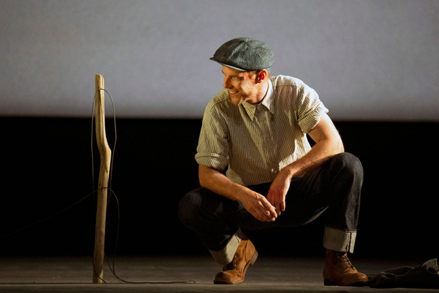 Photos: Cherry Jones, Harry Treadaway & More in THE GRAPES OF WRATH at the National Theatre  Image