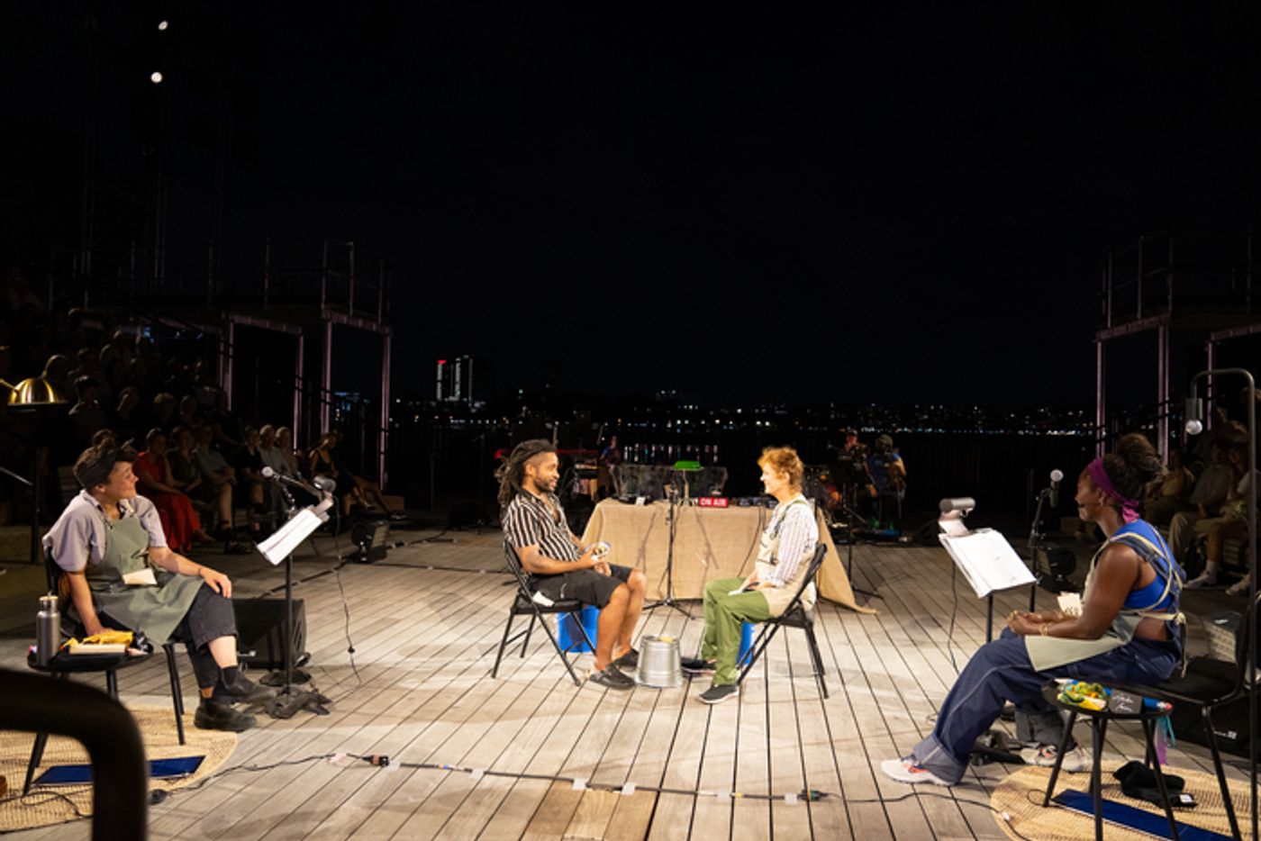 Photos: Susan Sarandon Hosts THE OYSTER RADIO HOUR On NYC's Little Island Photos: Susan Sarandon Hosts THE OYSTER RADIO HOUR On NYC's Little Island Image