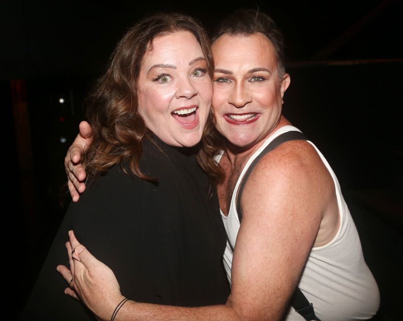 Photos: Melissa McCarthy Visits Ariana Madix at CHICAGO on Broadway — photo 6 of 14