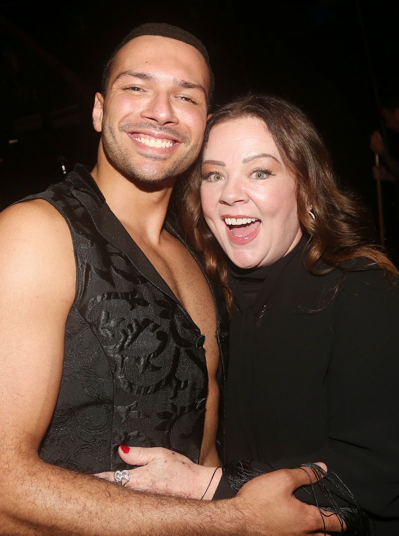 Photos: Melissa McCarthy Visits Ariana Madix at CHICAGO on Broadway — photo 9 of 14