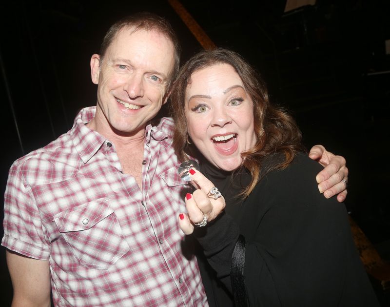 Photos: Melissa McCarthy Visits Ariana Madix at CHICAGO on Broadway — photo 11 of 14