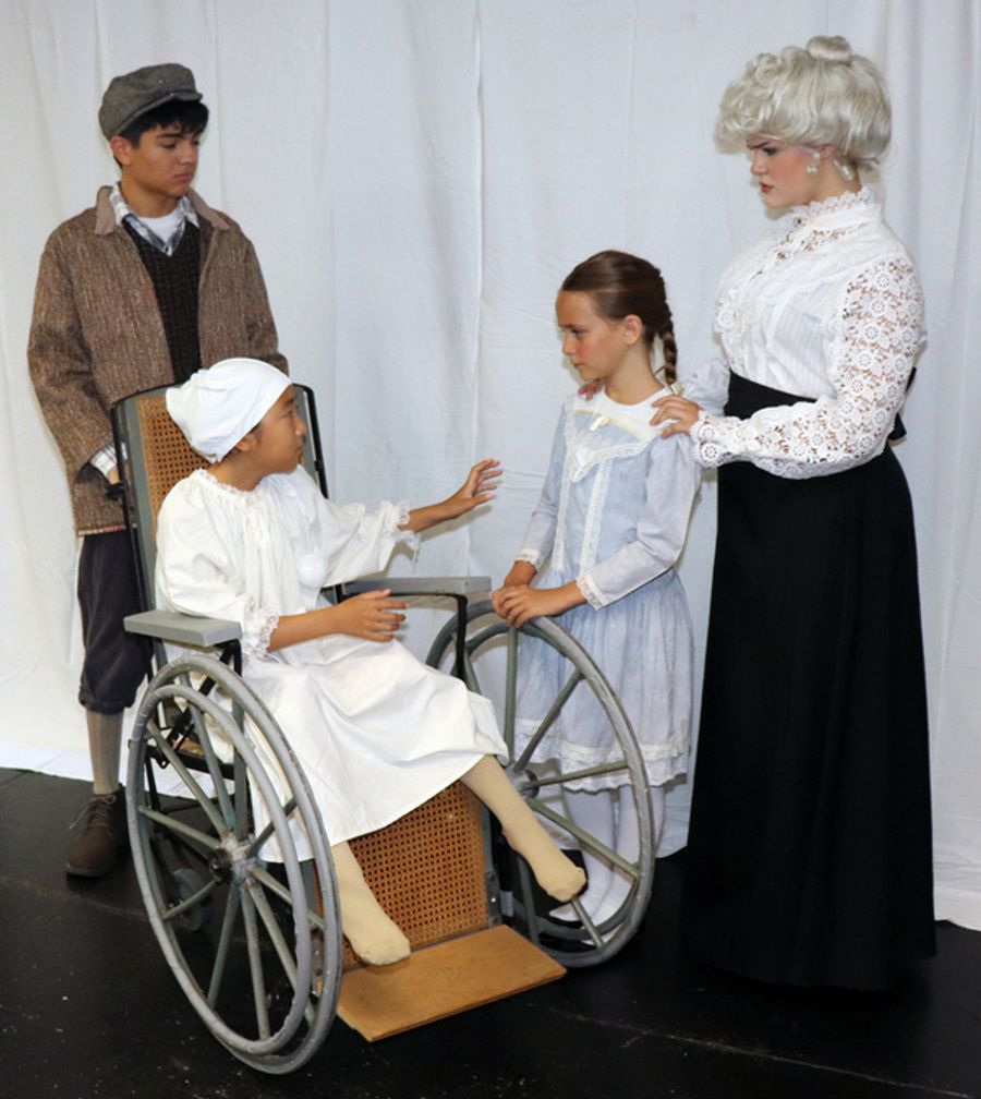 Photos: THE SECRET GARDEN at Sutter Street Theatre Image