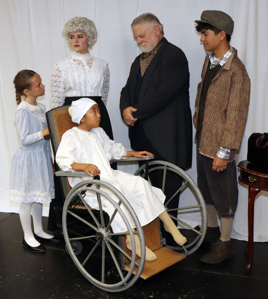 Photos: THE SECRET GARDEN at Sutter Street Theatre Image