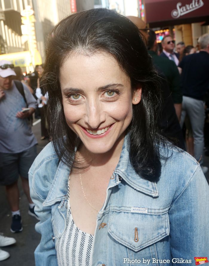 Photos: On the Red Carpet for Opening Night of JOB — photo 45 of 47