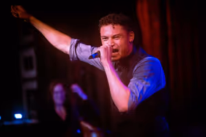 Leo Manzari Photo