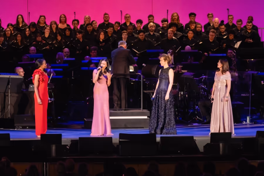 Review: Hollywood Bowl Celebrates Boublil and Schonberg Musicals Image