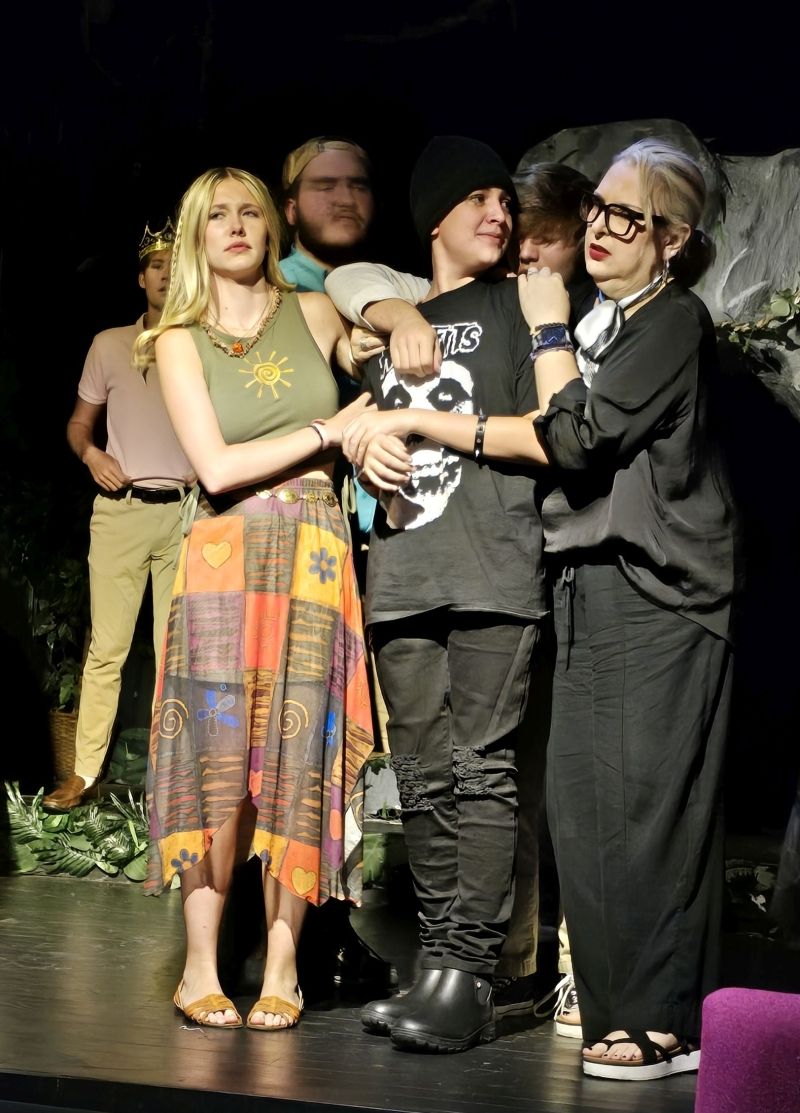 Review: FINAL BOW at Grant County Community Theater Review: FINAL BOW at Grant County Community Theater Image