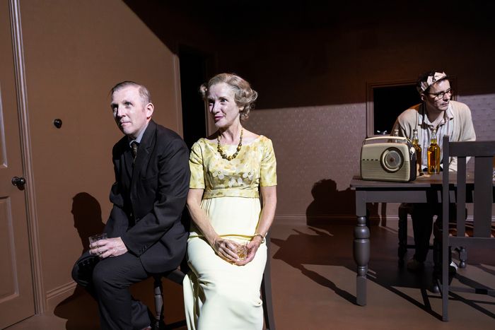 Photos: First Look At Jane Horrocks and More In THE BIRTHDAY PARTY — photo 3 of 22