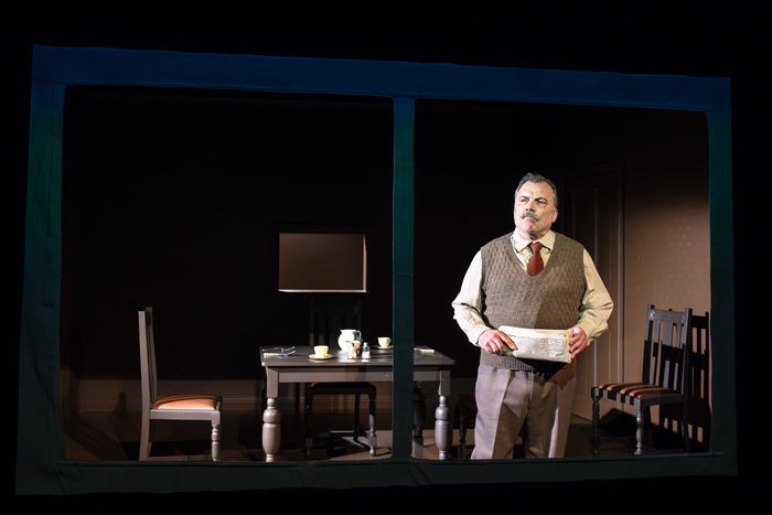 Photos: First Look At Jane Horrocks and More In THE BIRTHDAY PARTY — photo 20 of 22