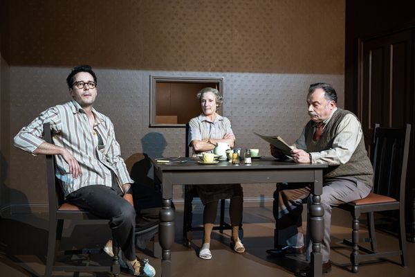 Sam Swainsbury, Jane Horrocks, Nicholas Tennant Photo