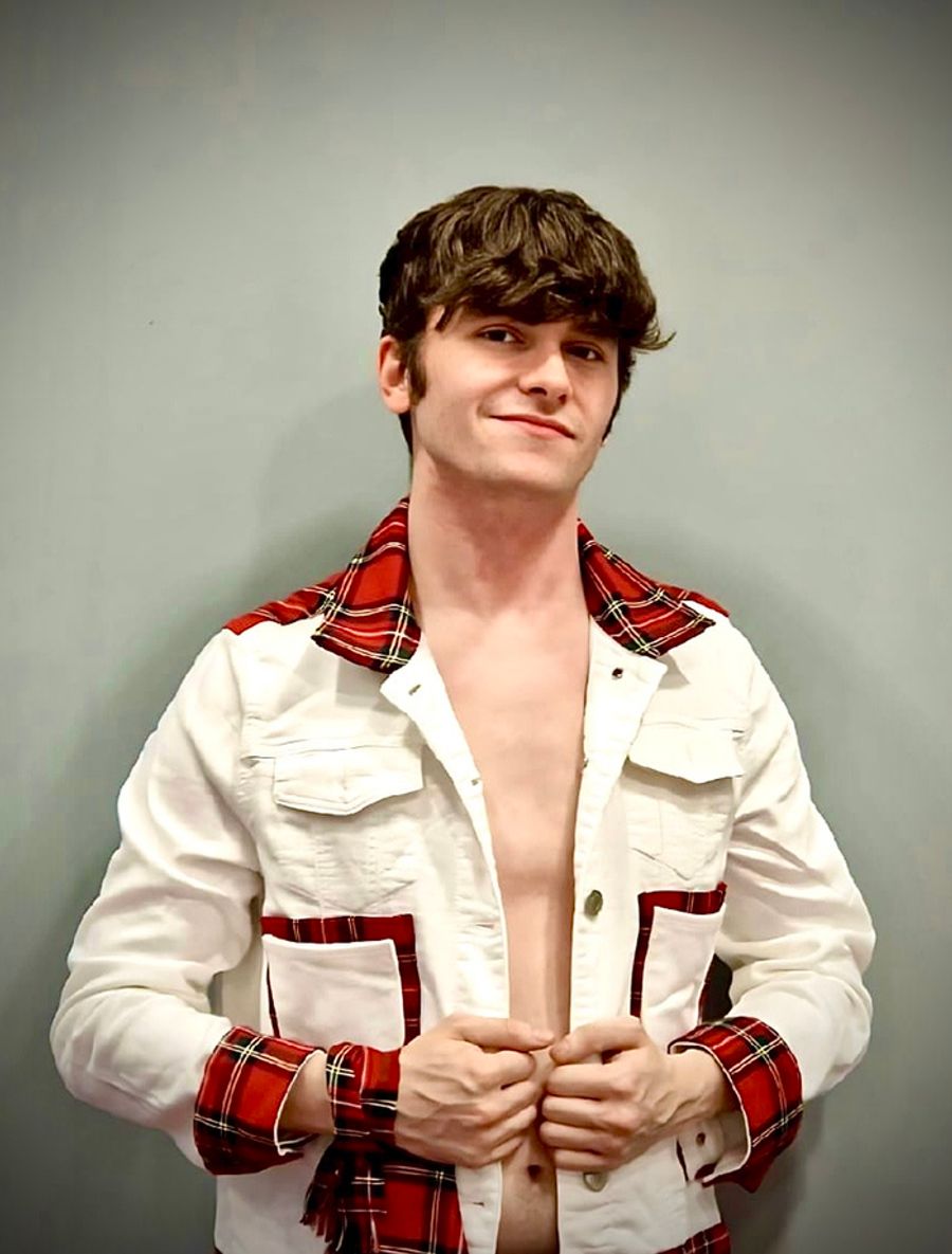 Photos: First Look At the Cast of I RAN WITH THE GANG At The Stage Door Theatre Image