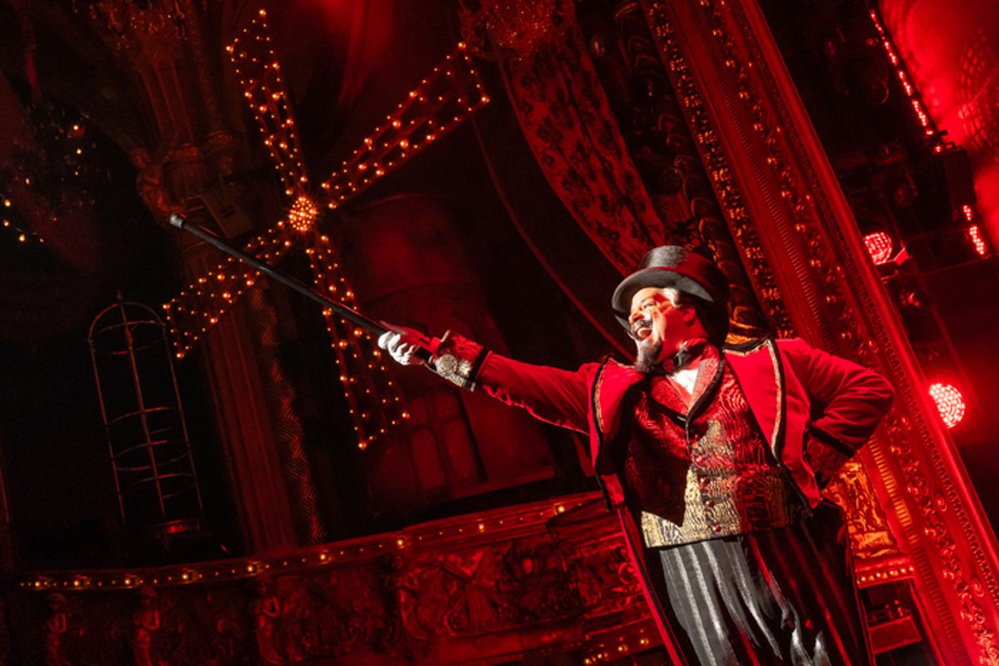 Photos: Aaron Tveit and Joanna 'JoJo' Levesque in MOULIN ROUGE! THE MUSICAL  Image