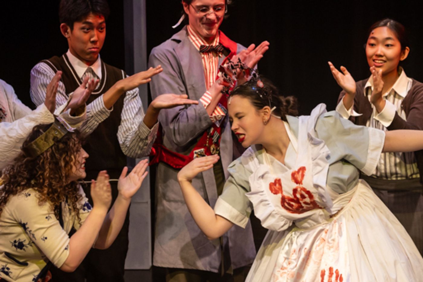 Photos: First look at Abby Theatre of Dublin presents Alice by Heart  Image