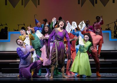 Sutton Foster and company  Photo