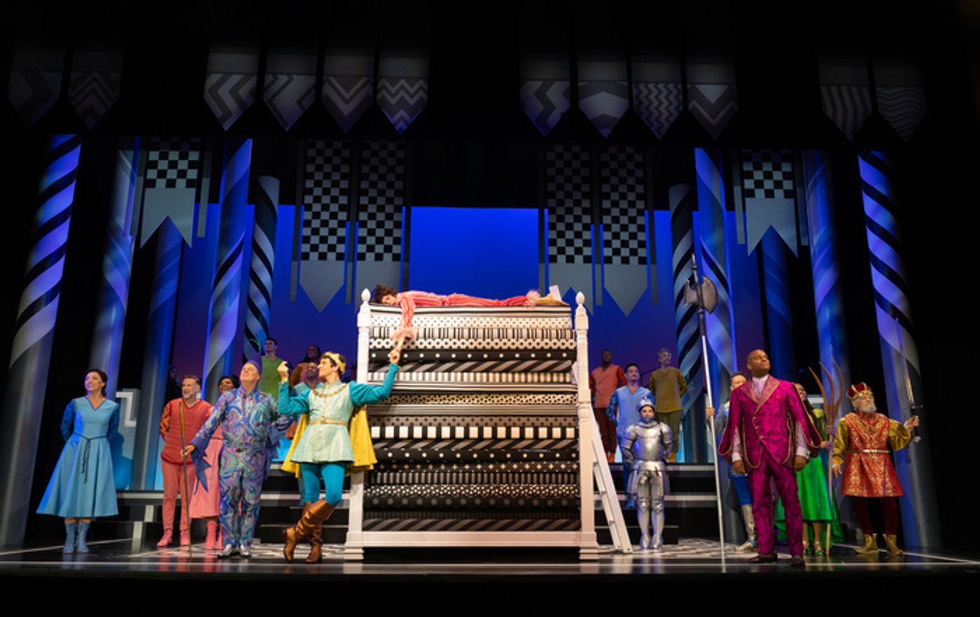 Photos: Sutton Foster & More in ONCE UPON A MATTRESS  Image
