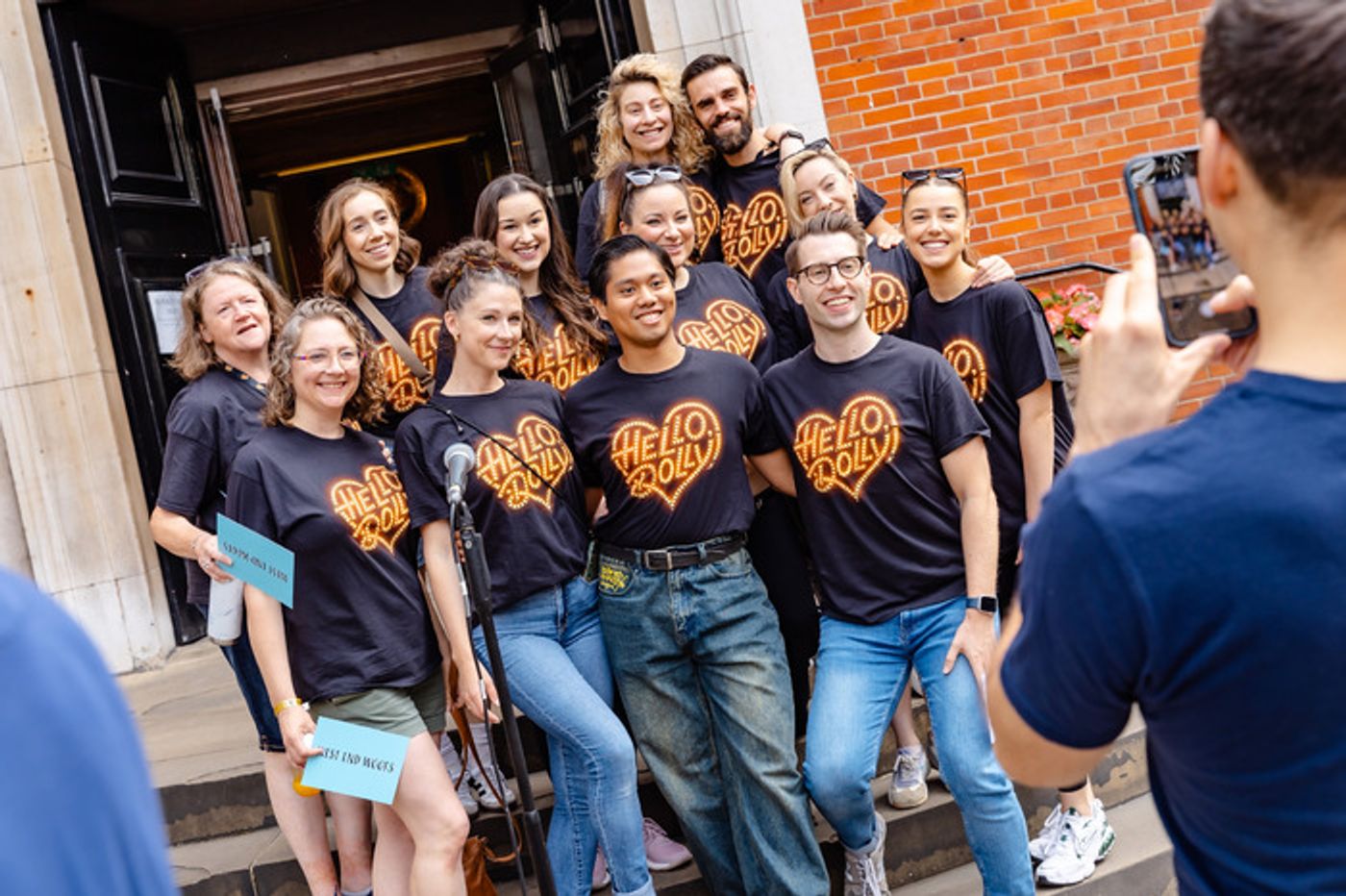 Photos: Bernadette Peters, Elaine Paige, and More at WEST END WOOFS (AND MEOWS)  Image