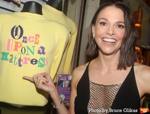 Sutton Foster @ BroadwayWorld Sutton Foster Photo