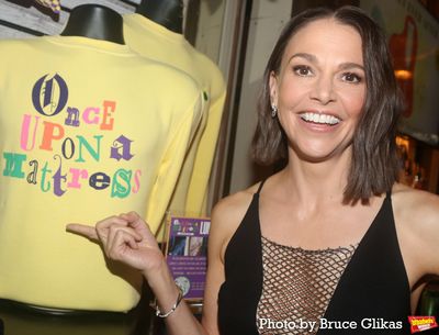 Sutton Foster Photo