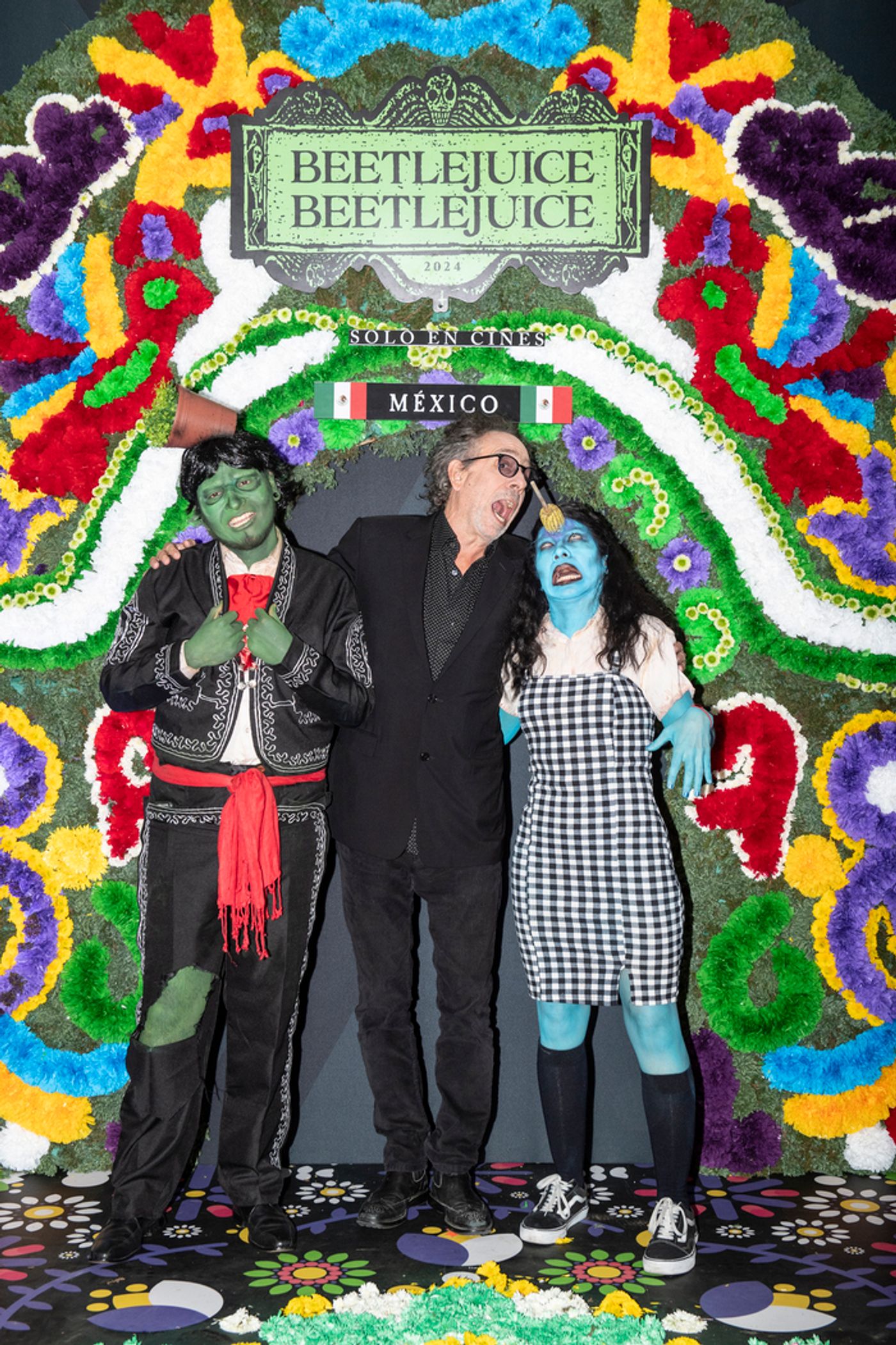 Photos: BEETLEJUICE BEETLEJUICE Photo Call in Mexico City With Tim Burton, Jenna Ortega, & More  Image