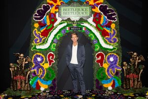 Producer Tommy Harper attends the Photo Call for Warner Bros. Pictures' BEETLEJUICE B Photo