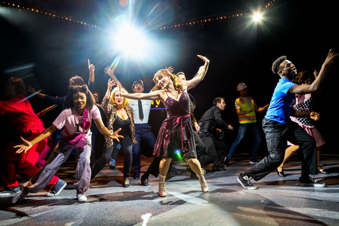 Photos: First Look At TOOTSIE At North Shore Music Theatre  Image