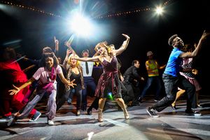 The cast of TOOTSIE at North Shore Music Theatre (August 13 - 25, 2024). Photo by David Costa Photography
@ BroadwayWorld The cast of TOOTSIE at North Shore Music Theatre (August 13 - 25, 2024). Photo by Dav Photo