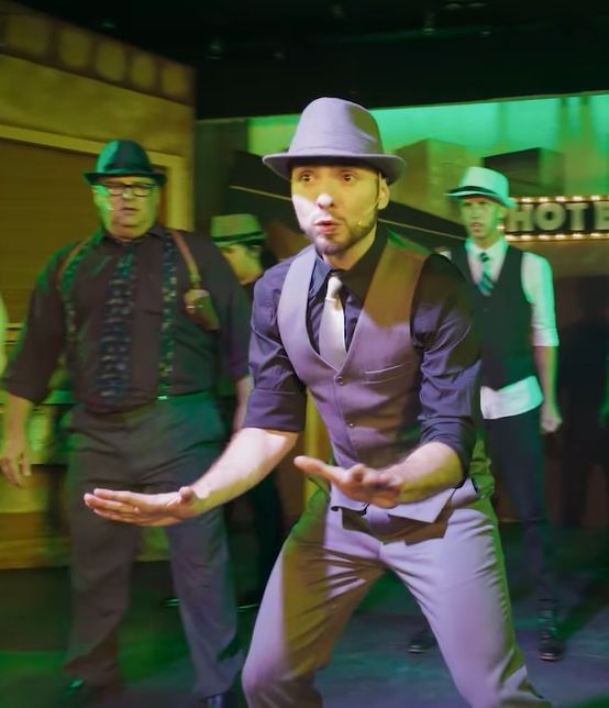 Review: GUYS AND DOLLS at Red Curtain Theatre Review: GUYS AND DOLLS at Red Curtain Theatre Image