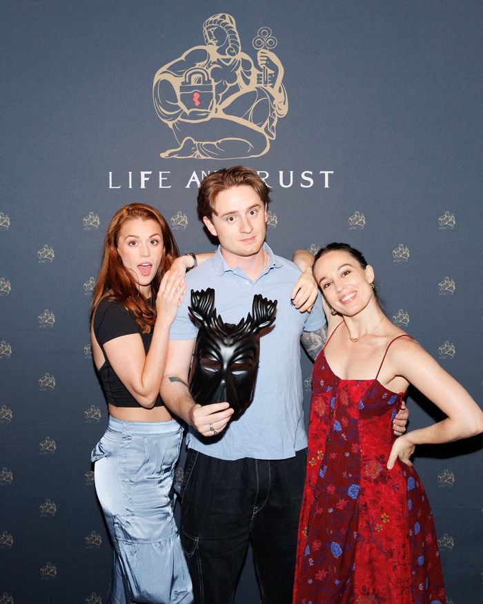 Photos: Immersive LIFE AND TRUST Hosts 'Broadway Night' — photo 18 of 19