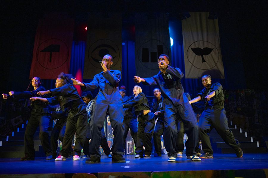 Photos: A LONG GOODBYE at Hackney Empire Image