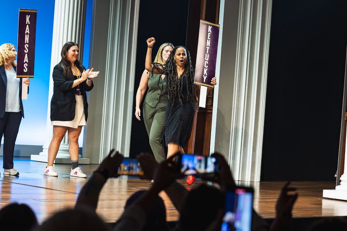 Photos & Video: SUFFS Honors 104th Anniversary of the Ratification of the 19th Amendment — photo 23 of 24