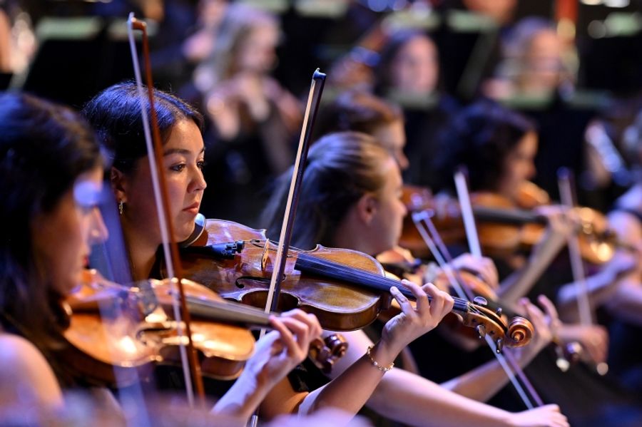Review: BBC PROMS: PROM 46: HOLST'S THE PLANETS, Royal Albert Hall Image