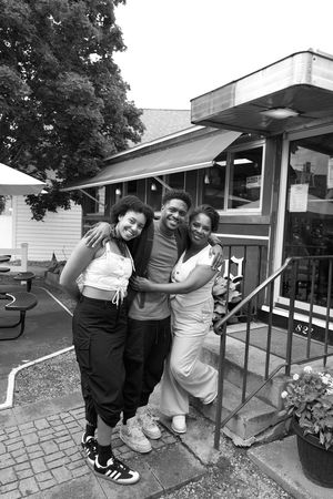 Safiya Kaijya Harris, Ephraim Sykes, and Michelle Wilson @ BroadwayWorld Safiya Kaijya Harris, Ephraim Sykes, and Michelle Wilson Photo