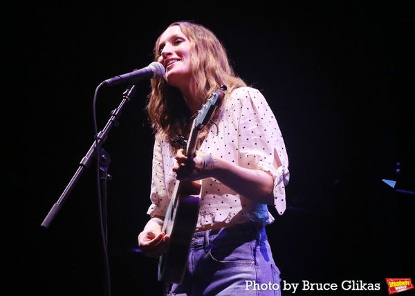 Ingrid Michaelson Photo