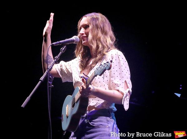 Ingrid Michaelson Photo