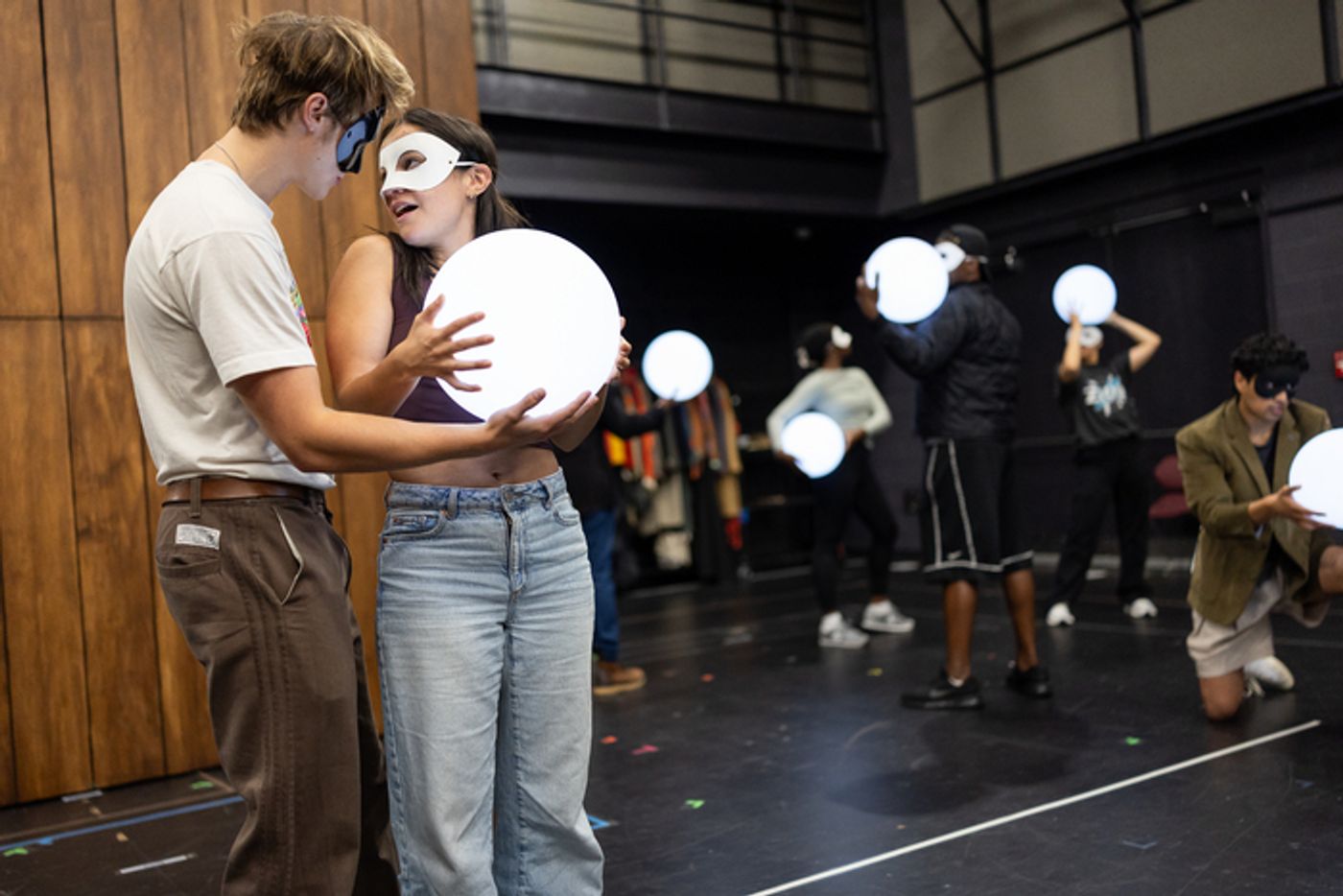 Photos: ROMEO AND JULIET Finishes Rehearsals at A.R.T Photos: ROMEO AND JULIET Finishes Rehearsals at A.R.T Image