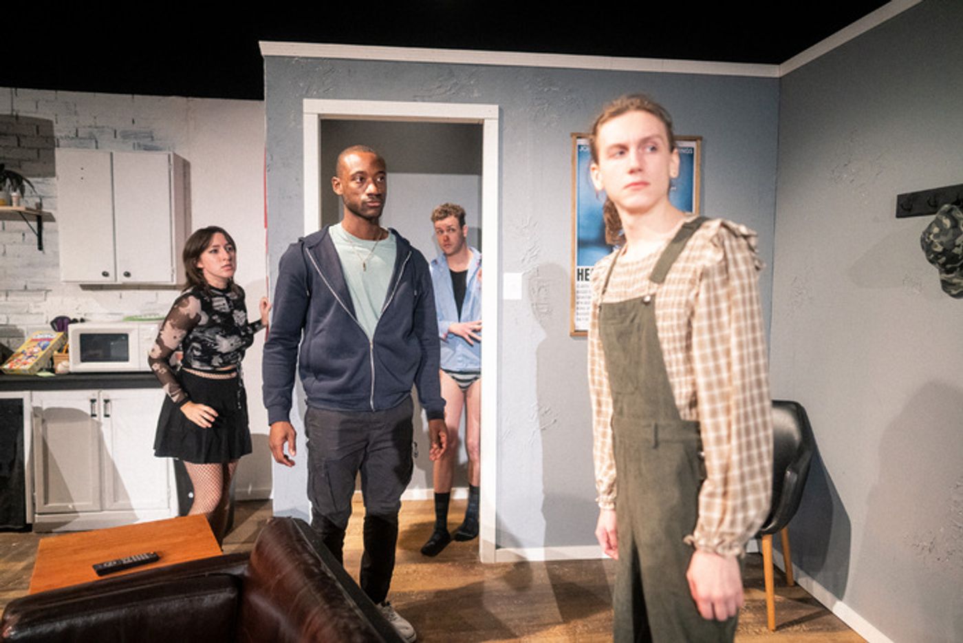 Photos: First Look At 7 MINUTES TO LIVE At Chicago Dramatists Photos: First Look At 7 MINUTES TO LIVE At Chicago Dramatists Image