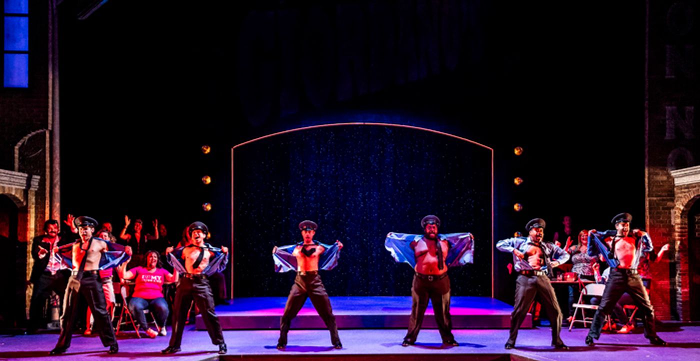Photos: THE FULL MONTY at Paramount Theatre  Image
