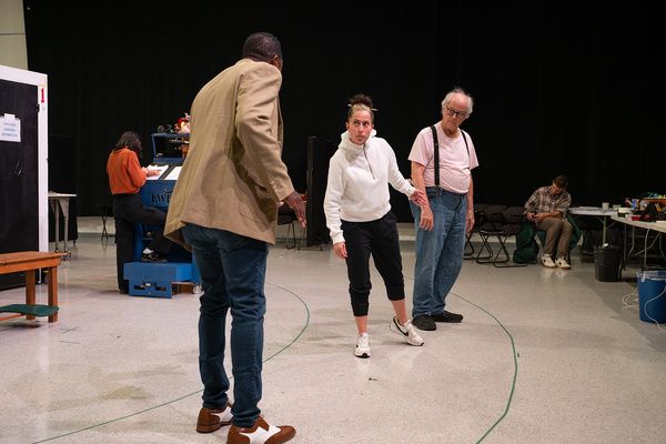 Photos: Steppenwolf Theatre's NOISES OFF In Rehearsal — photo 4 of 18