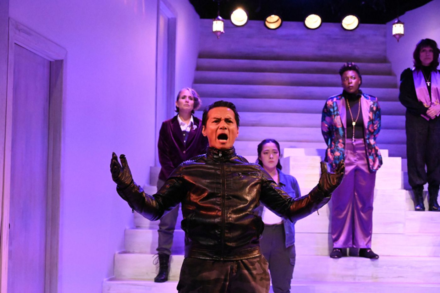 Photos: RICHARD II is Now Playing at the Magic Theatre Photos: RICHARD II is Now Playing at the Magic Theatre Image