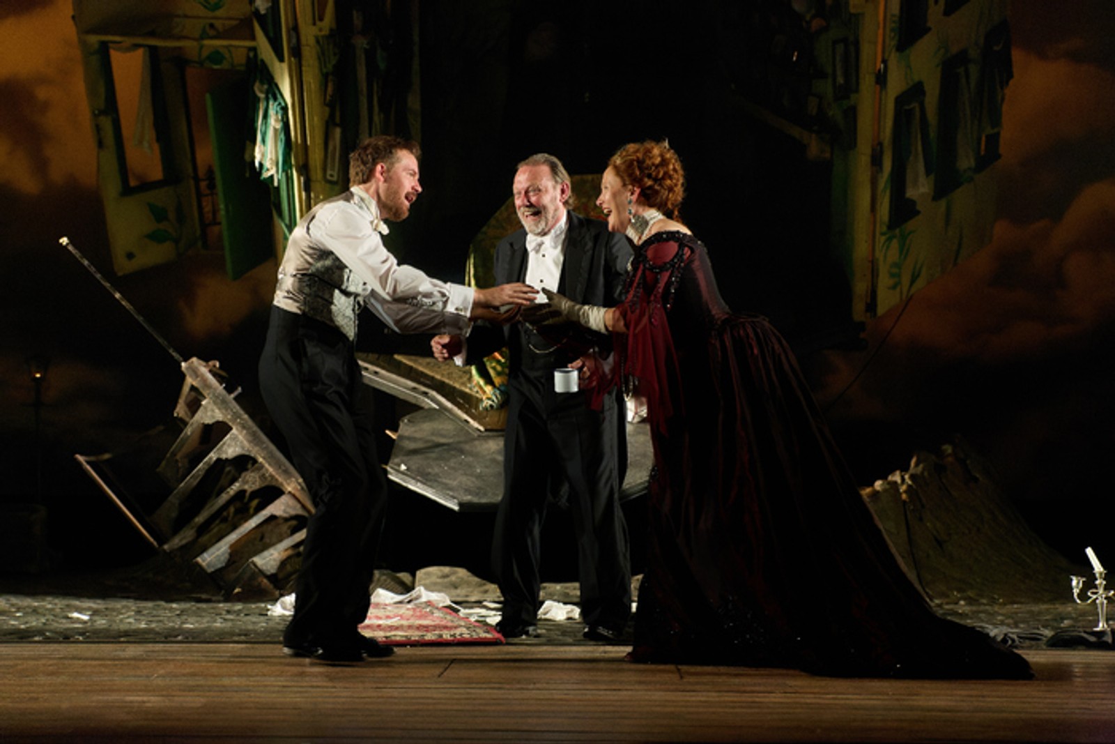 Photos: AN INSPECTOR CALLS is Now on UK Tour — photo 4 of 12
