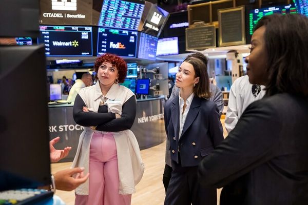 Bex Robinson, Ava Noble, Jeannette Bayardelle
 Photo