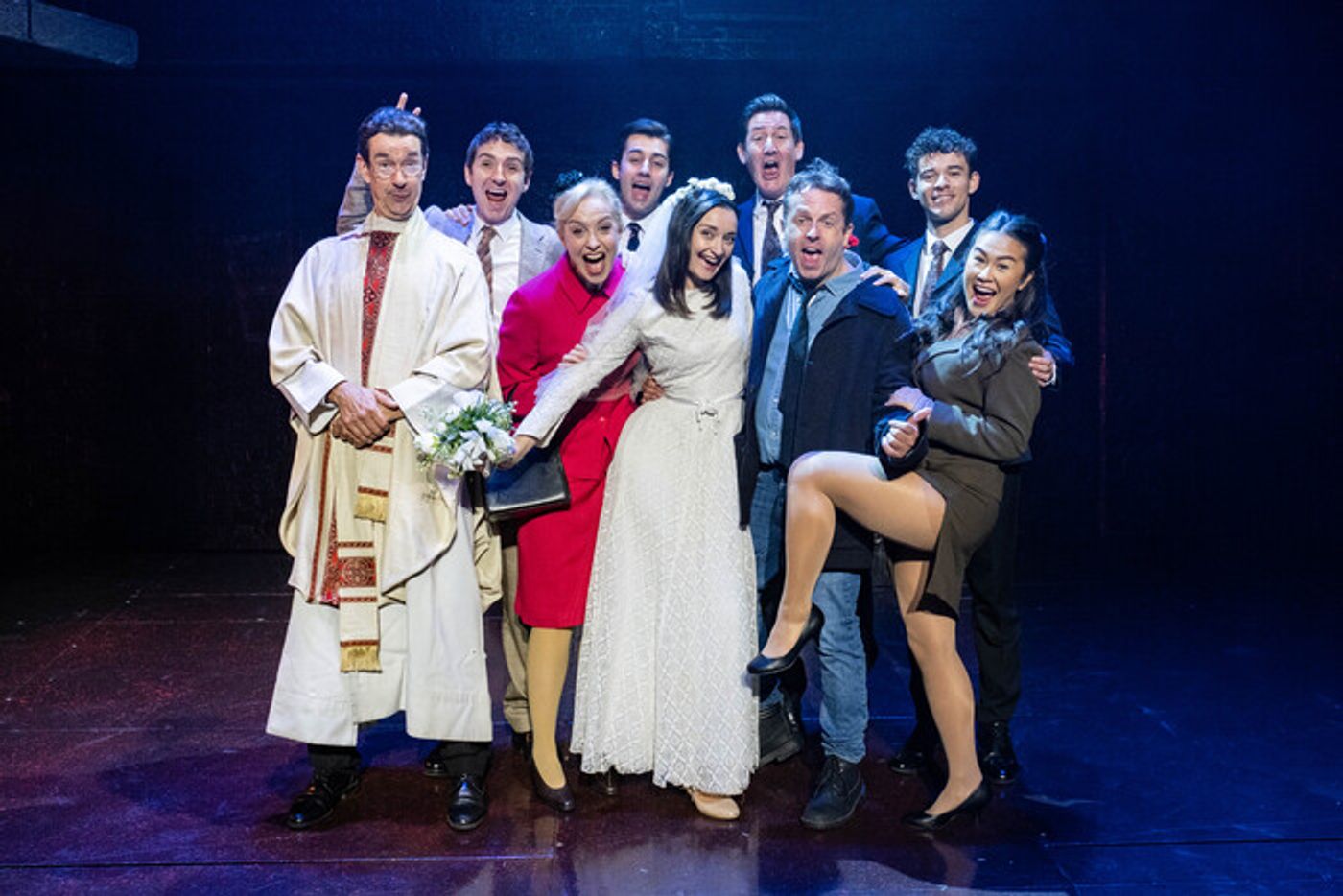 Photos: BLOOD BROTHERS UK Tour Photos: BLOOD BROTHERS UK Tour Image