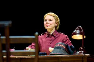 Gina Beck @ BroadwayWorld Gina Beck Photo