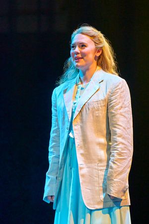 Gina Beck @ BroadwayWorld Gina Beck Photo