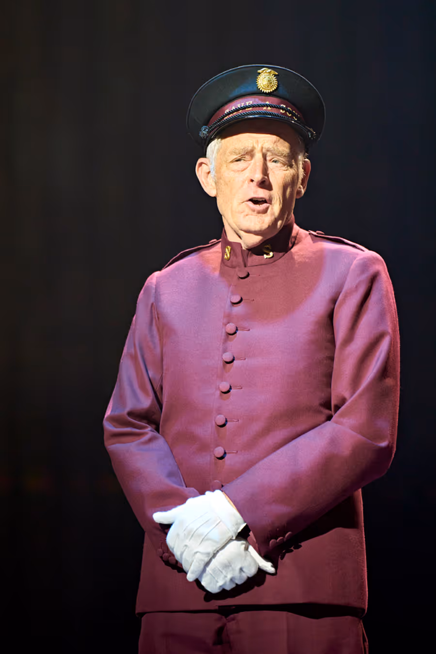 Photos: Gina Beck and Michael Simkins Join GUYS & DOLLS at the Bridge Theatre Image