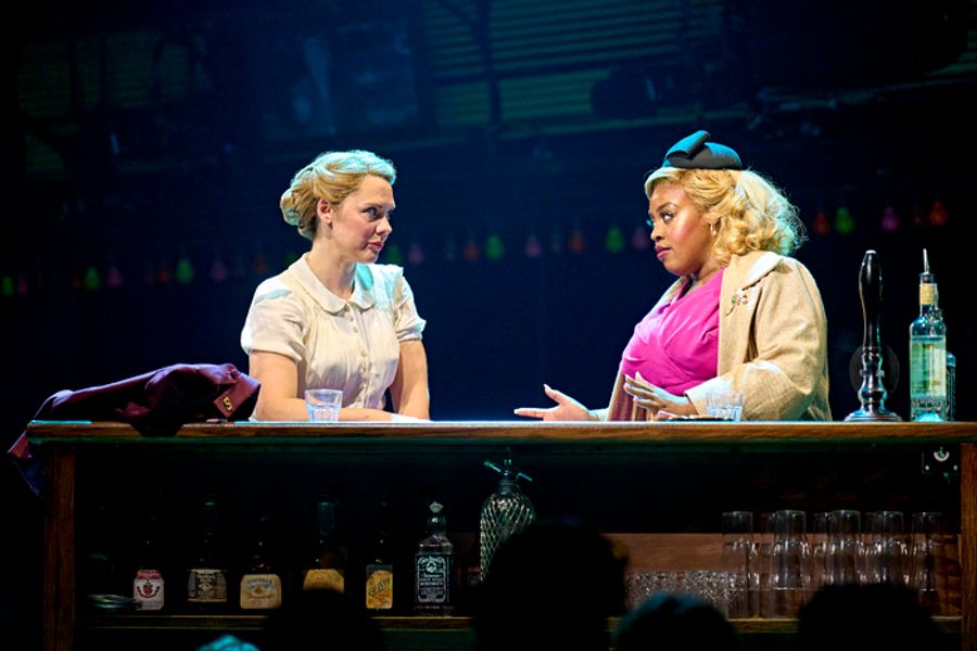 Photos: Gina Beck and Michael Simkins Join GUYS & DOLLS at the Bridge Theatre Image