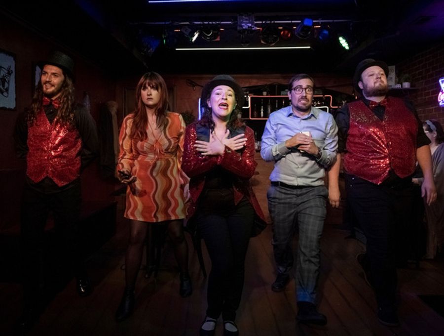 Photos: FIRST DATE At Oil Lamp Theater Image